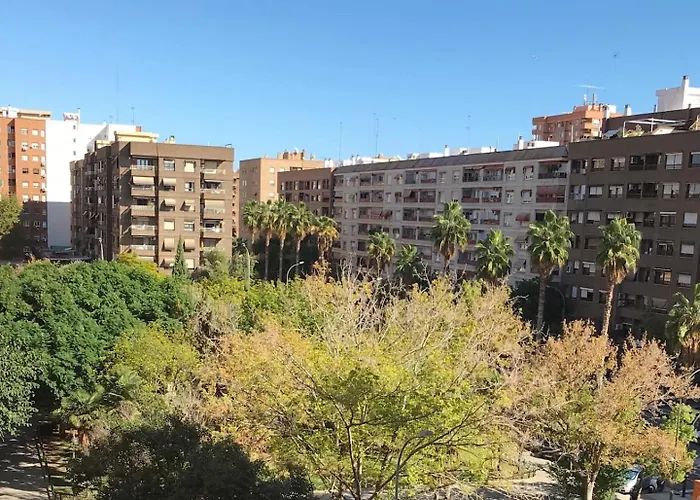 Lovely 3-bedroom 15 Minutes From Valencia