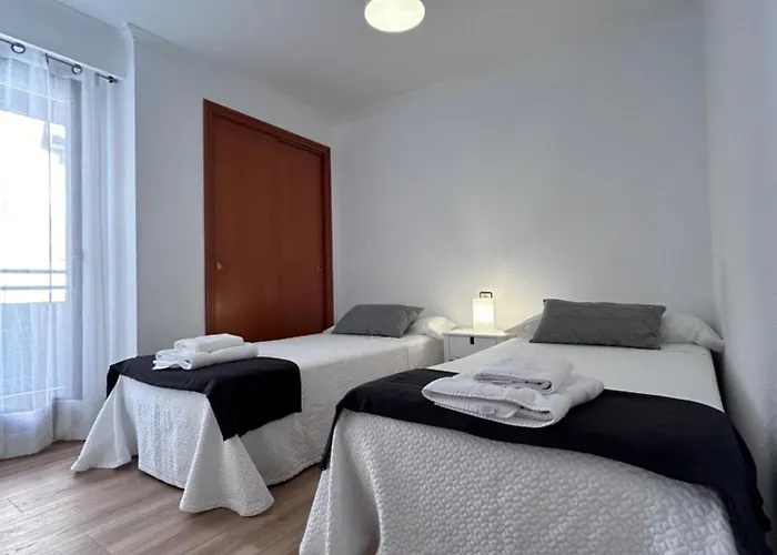 Lovely 3-bedroom 15 Minutes From *