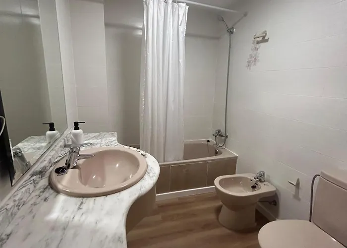 Lovely 3-bedroom 15 Minutes From Valencia